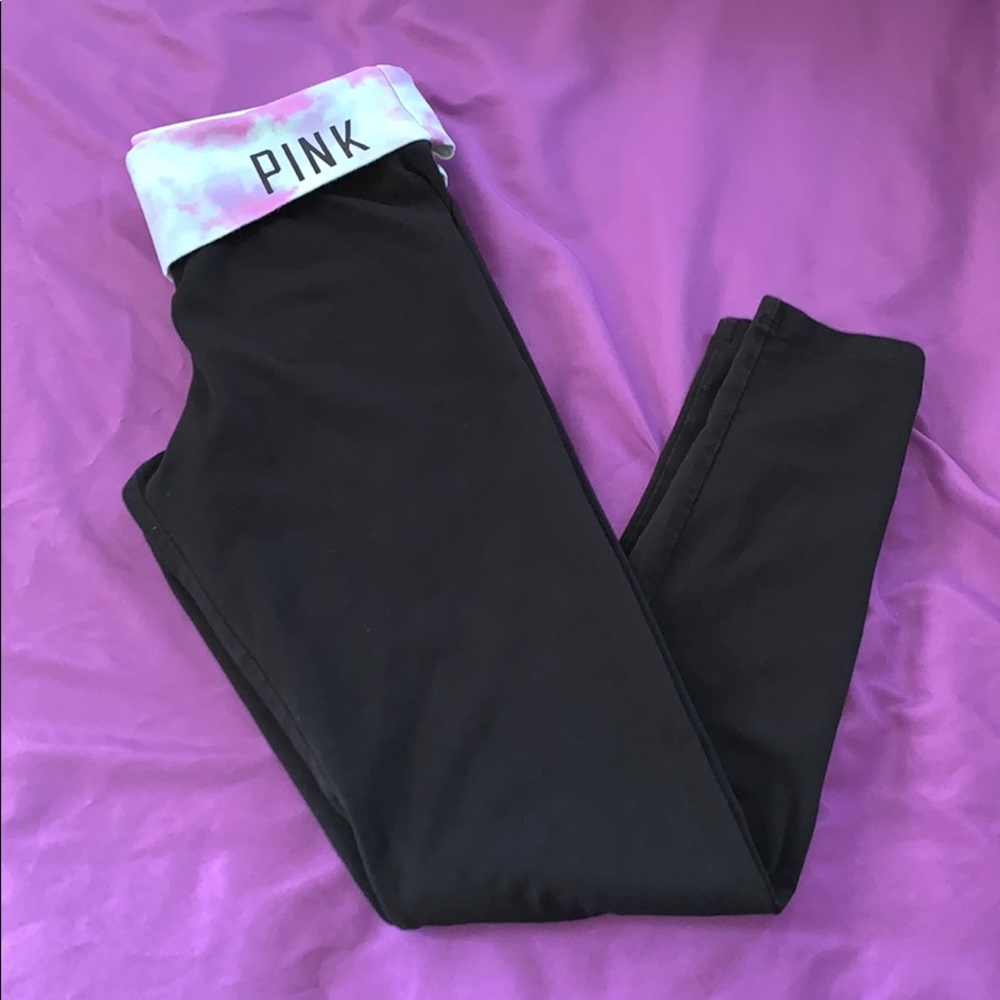 Victoria’s Secret Pink yoga pants size small